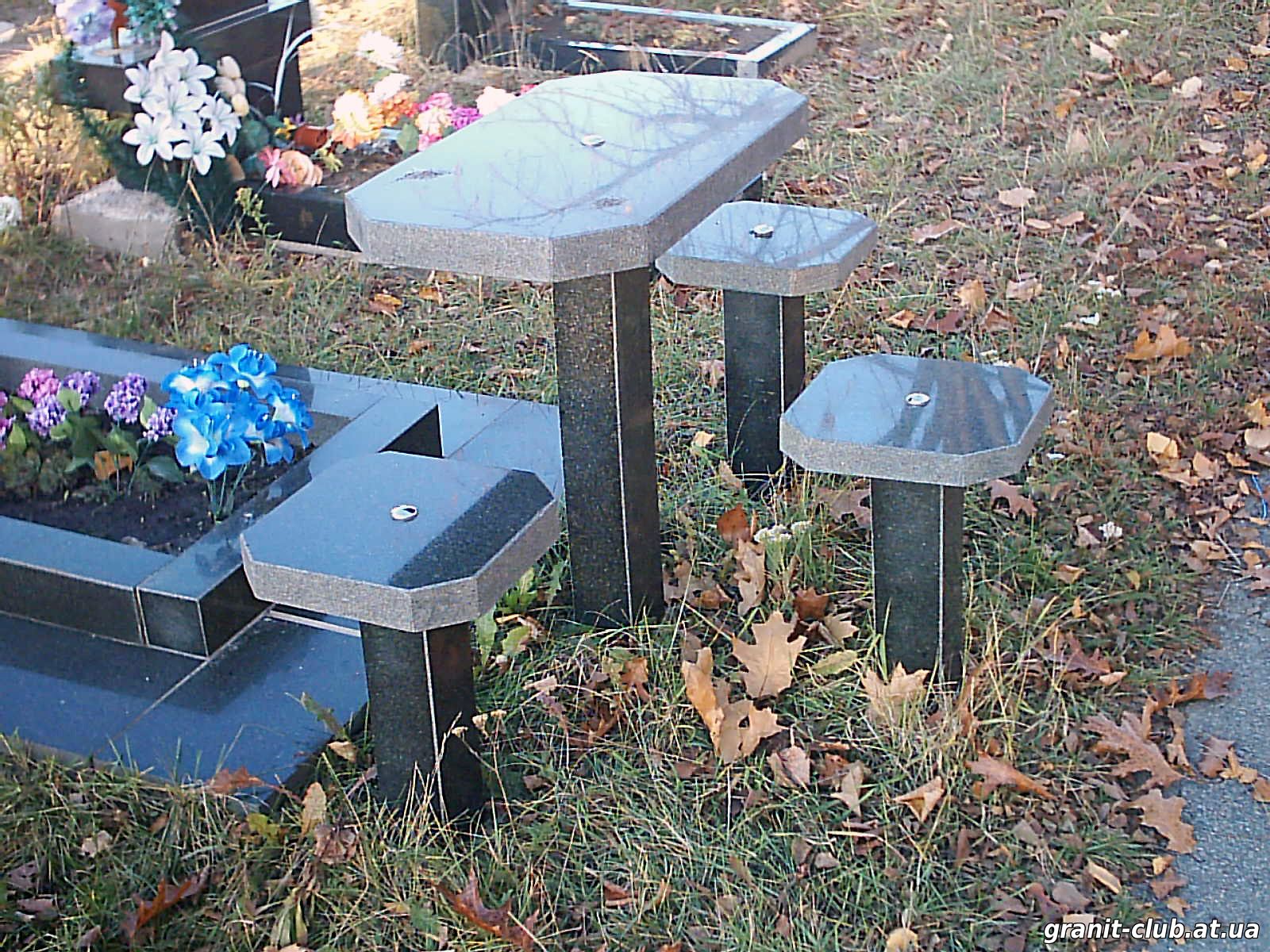 Бетонный стол для кладбища